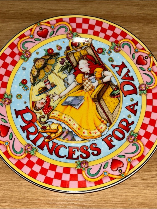 Mary Engelbreit Other - Mary Engelbreit 2001 Princess for a Day Collector 10” Plate Ceramic